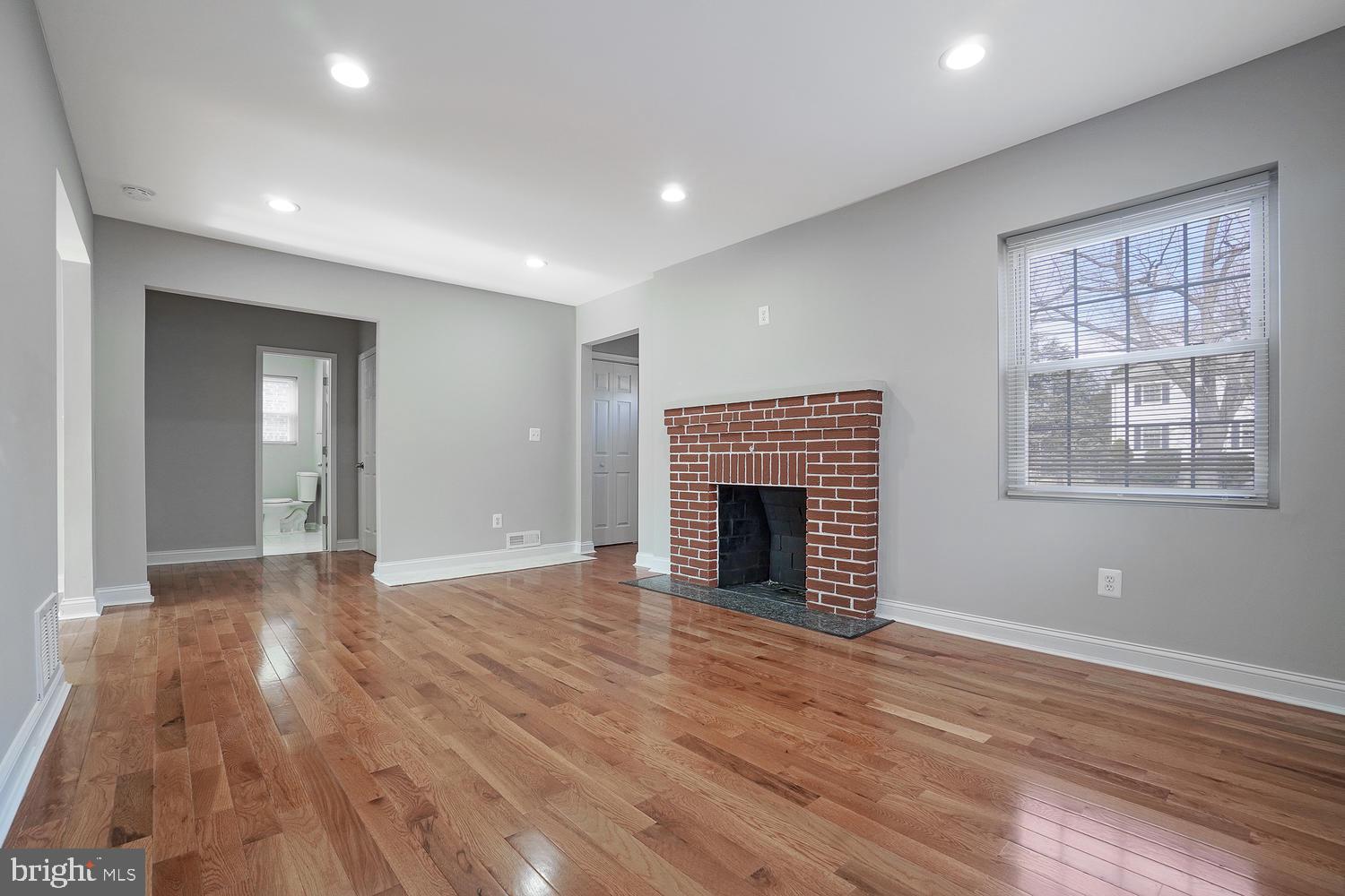 608 Forest Glen Road Silver Spring, MD 20901 - Photo 12 of 46