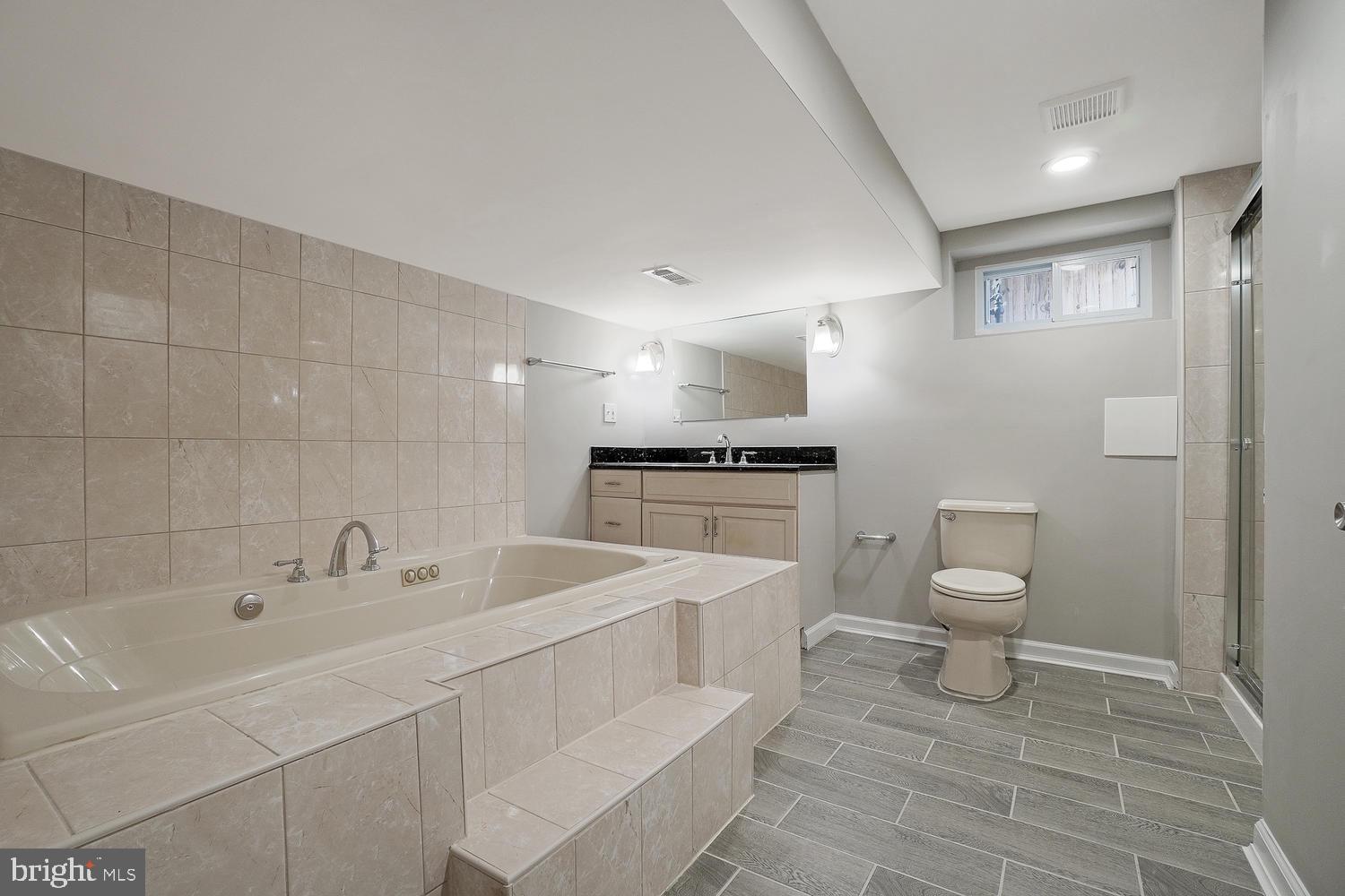 608 Forest Glen Road Silver Spring, MD 20901 - Photo 17 of 46