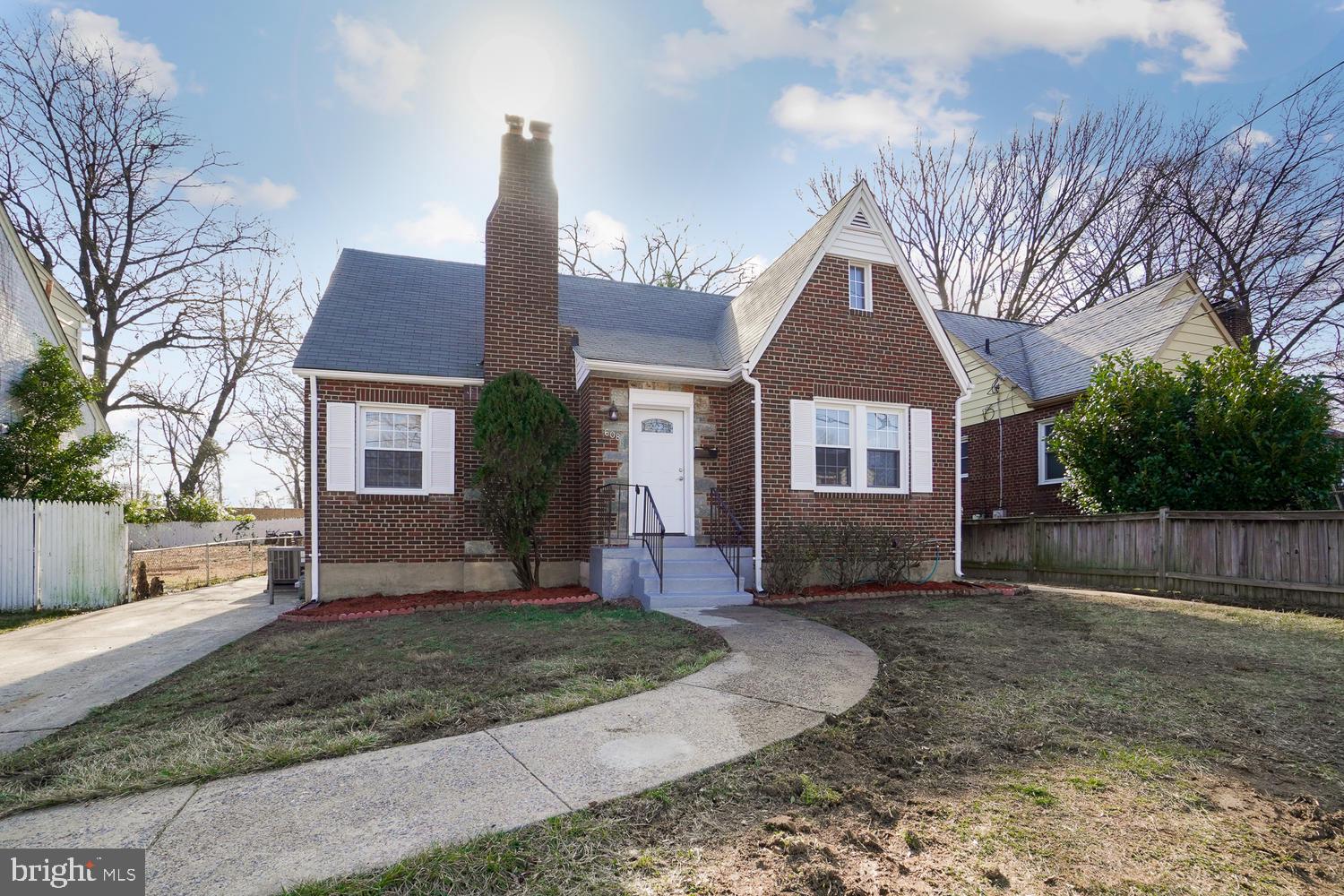 608 Forest Glen Road Silver Spring, MD 20901 - Photo 4 of 46