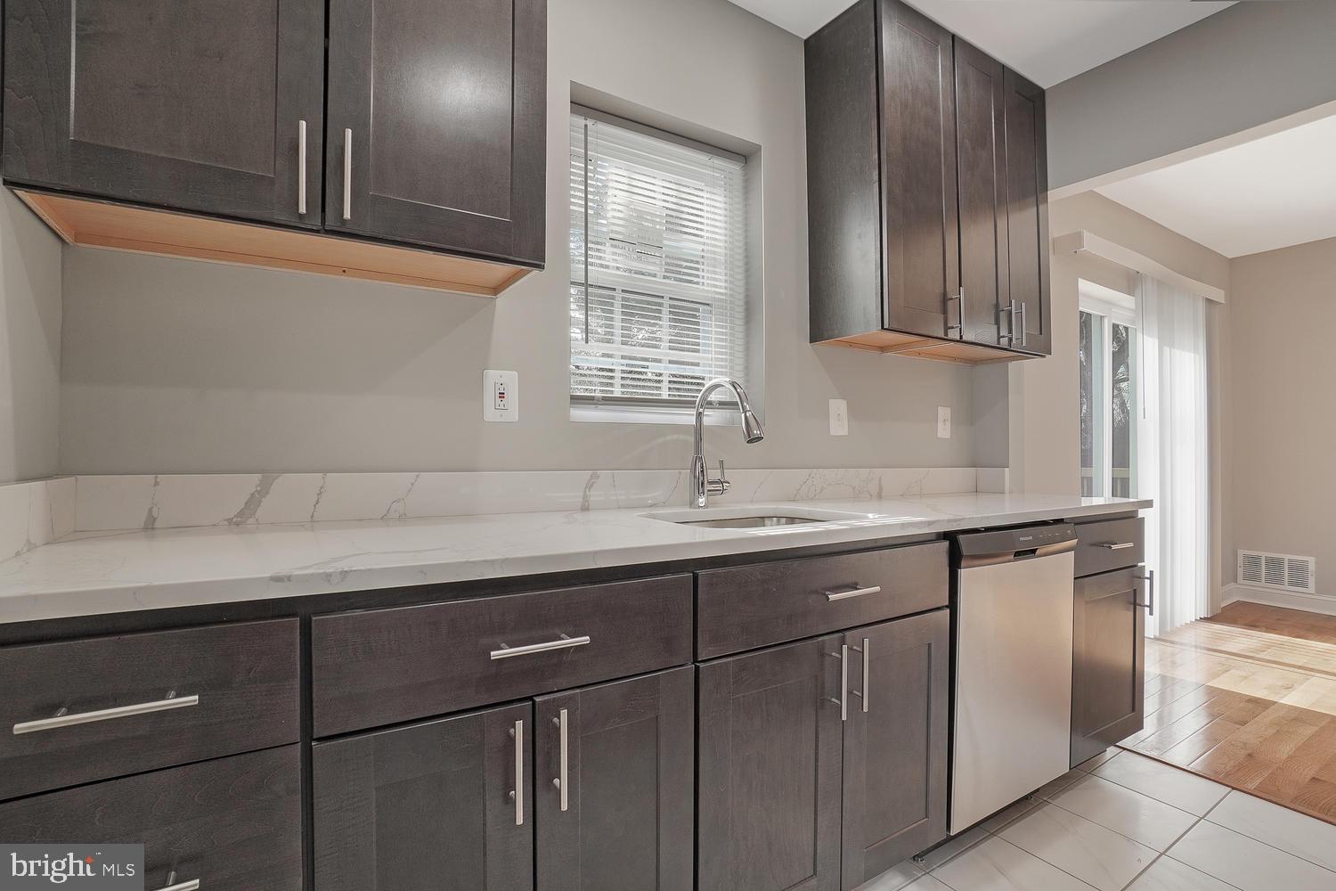 608 Forest Glen Road Silver Spring, MD 20901 - Photo 33 of 46