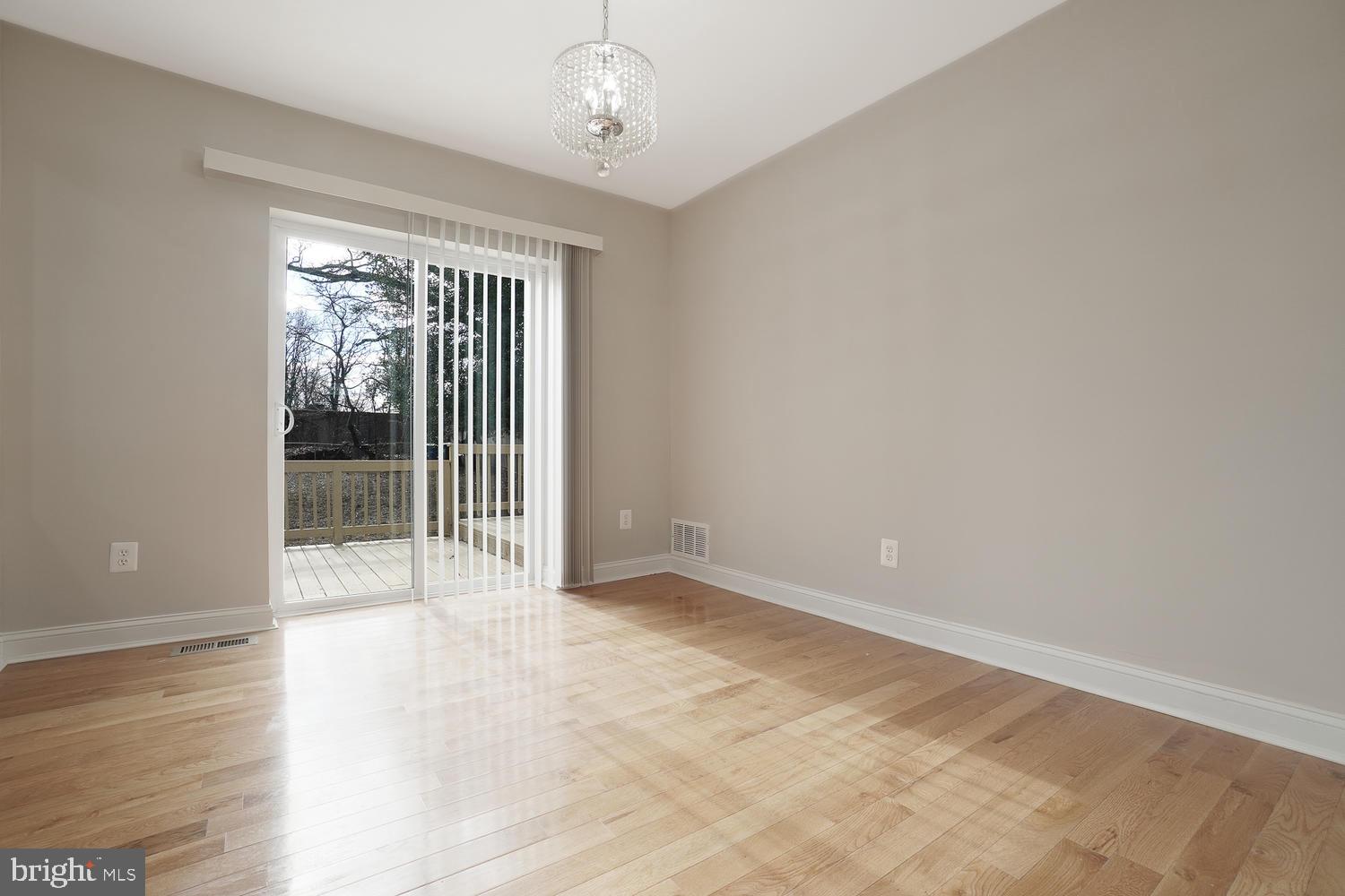 608 Forest Glen Road Silver Spring, MD 20901 - Photo 9 of 46