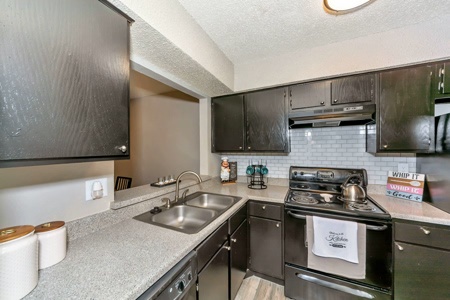 500 East Loop 820, Unit 511 Fort Worth, TX 76112 - Photo 3 of 11 Free app and admin for a look and lease