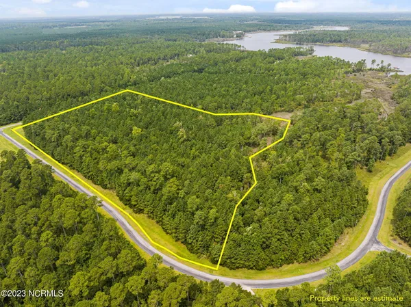 $75,000 | 15 Paradox Point Drive, Aurora, NC 27806