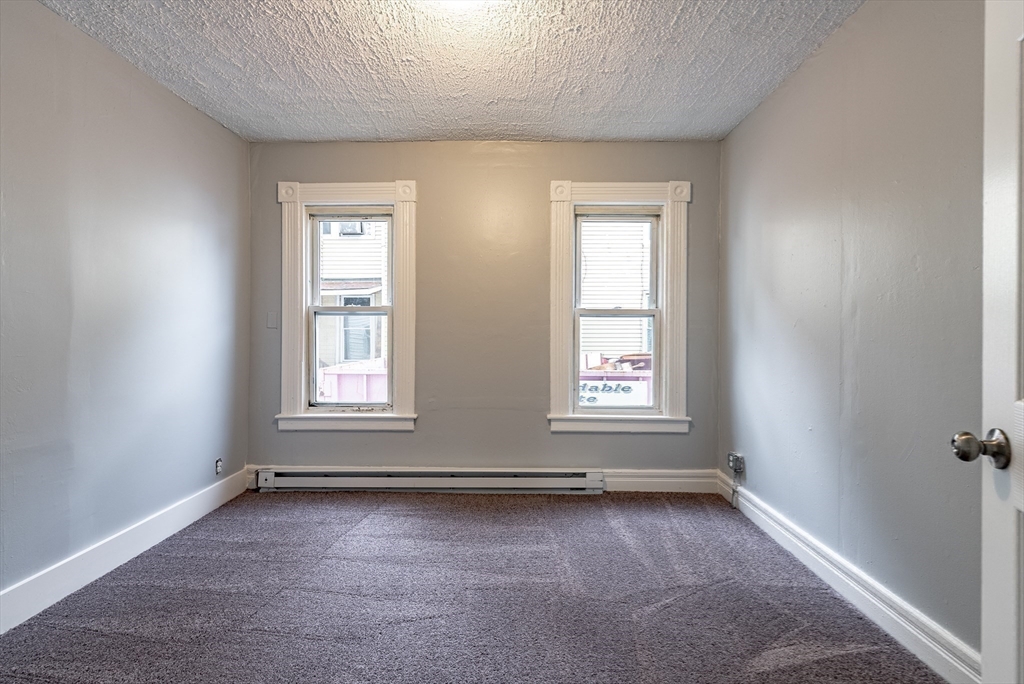 26-28 Calhoun Street Springfield, MA 01107 - Photo 19 of 39 Gallery Image 19