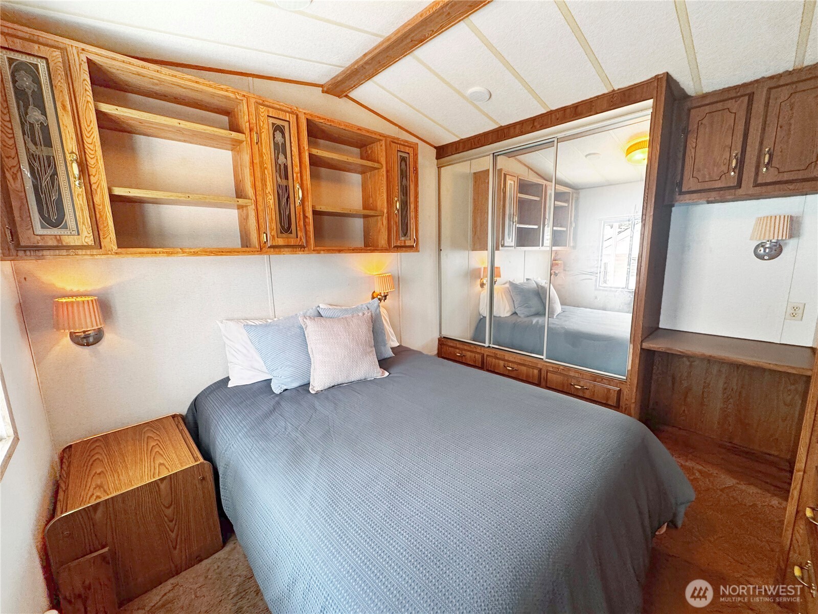 5001 Bay Road, Unit E27 Blaine, WA 98230 - Photo 12 of 18