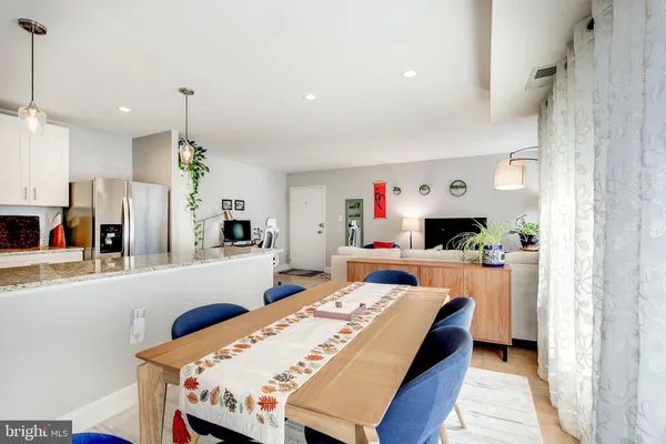 $235,000 | 5202 Crossfield Court, Unit 117, Rockville, MD 20852