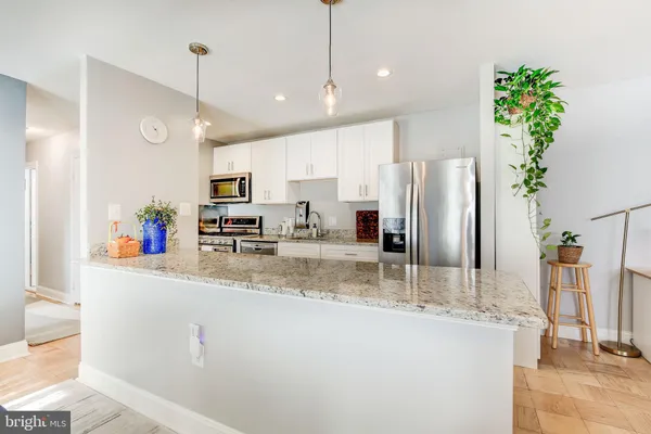 $235,000 | 5202 Crossfield Court, Unit 117, Rockville, MD 20852