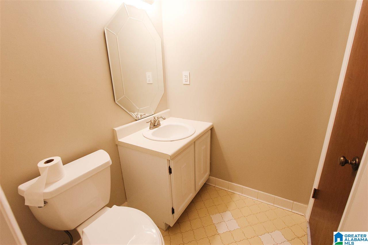 1016 Sand Rock Road Anniston, AL 36207 - Photo 20 of 33