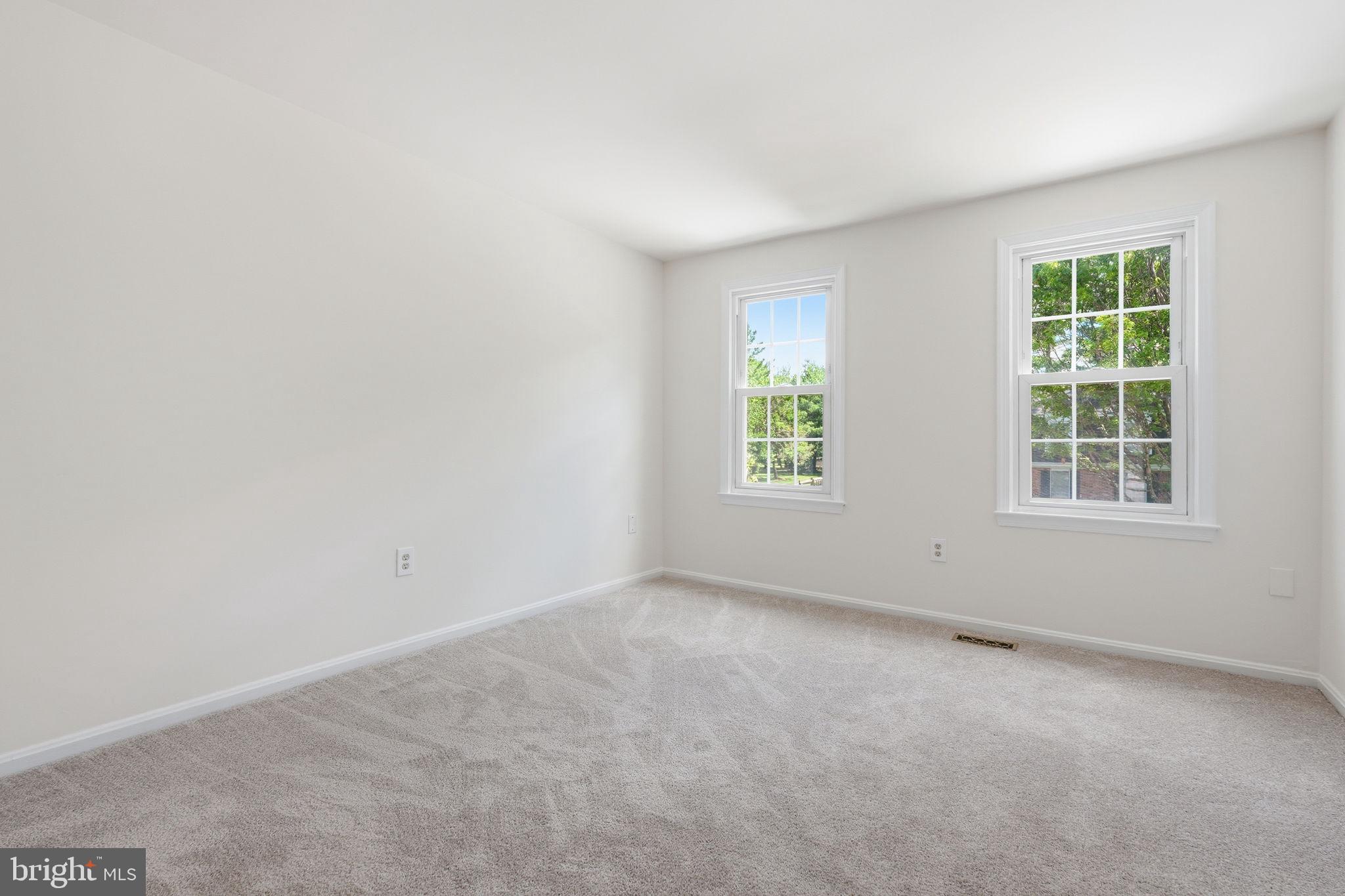 6017 Misty Arch Run Columbia, MD 21044 - Photo 19 of 39 Bright and airy blank canvas awaits.