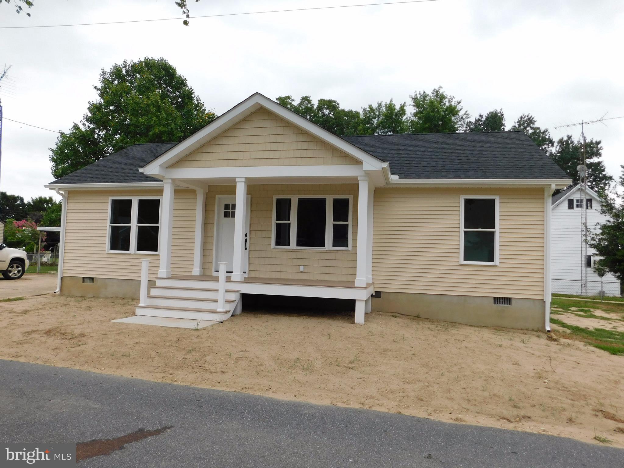 102 Merrick Avenue Secretary, MD 21664 - Photo 1 of 15 Exterior (Front)