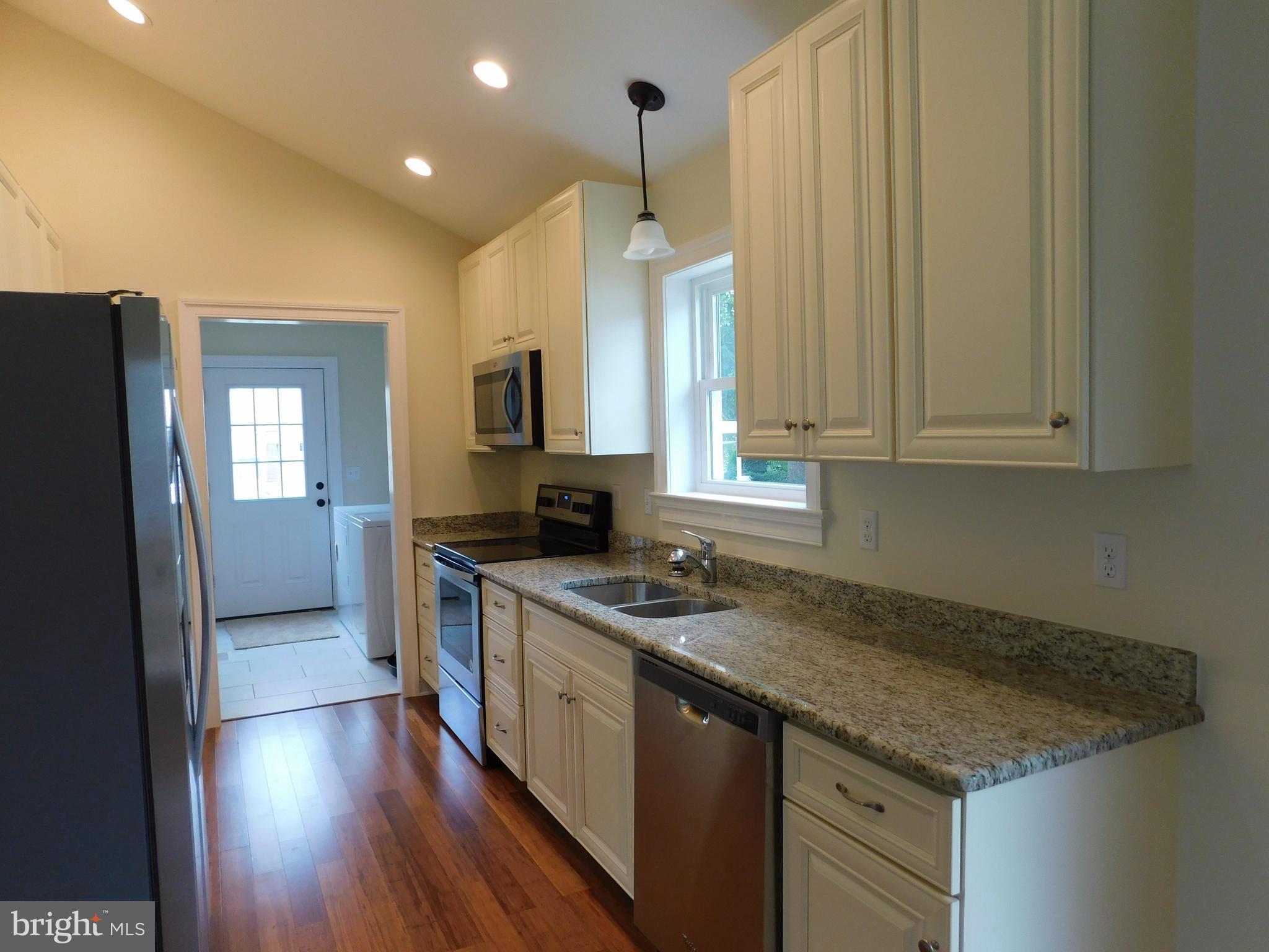 102 Merrick Avenue Secretary, MD 21664 - Photo 3 of 15 Kitchen