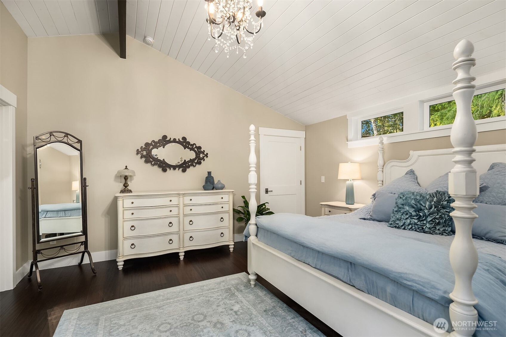 7315 Moon Valley Road Southeast North Bend, WA 98045 - Photo 32 of 40