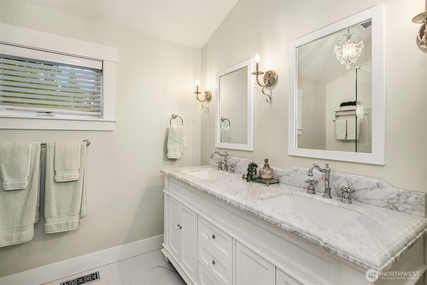 7315 Moon Valley Road Southeast North Bend, WA 98045 - Photo 33 of 40