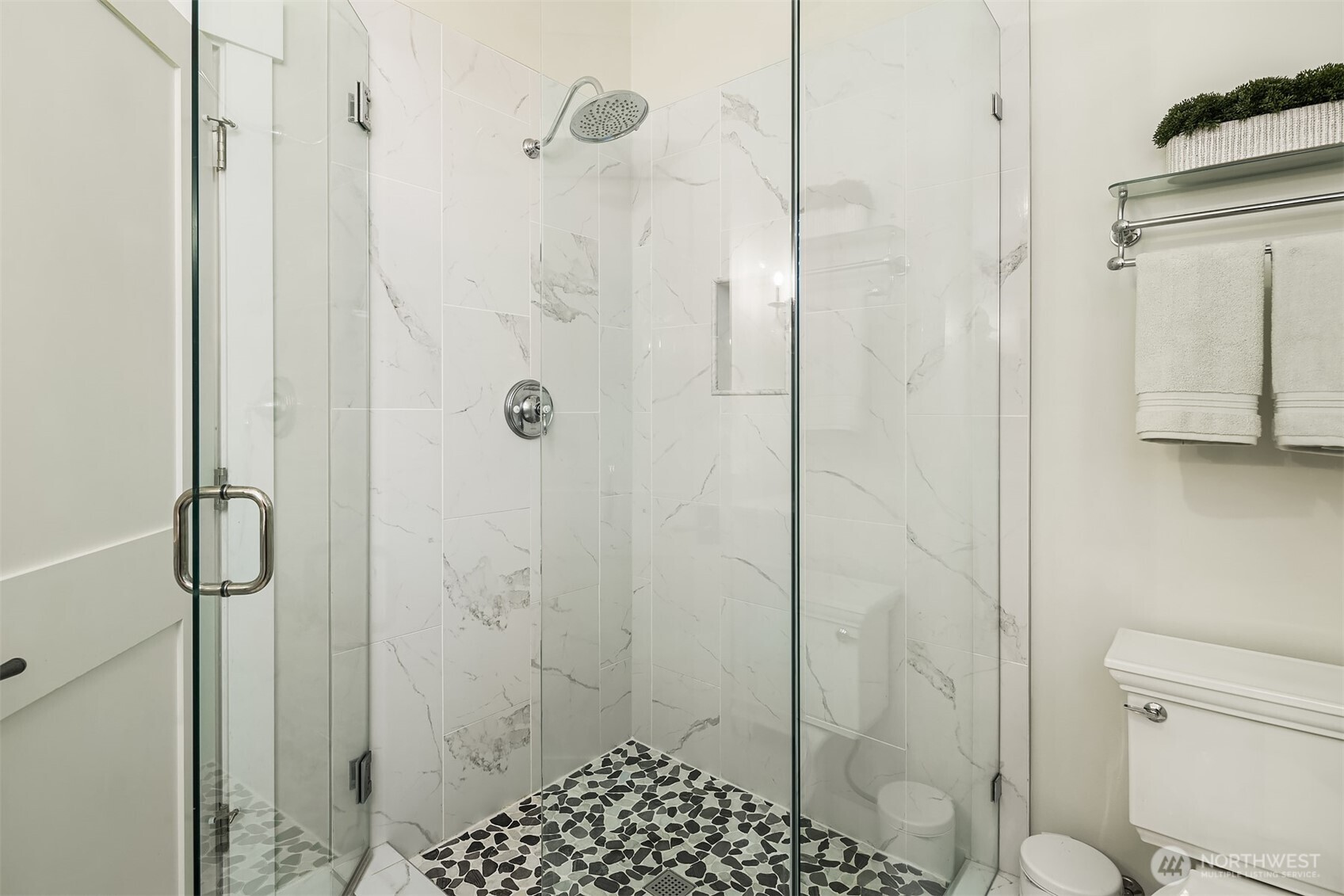 7315 Moon Valley Road Southeast North Bend, WA 98045 - Photo 34 of 40