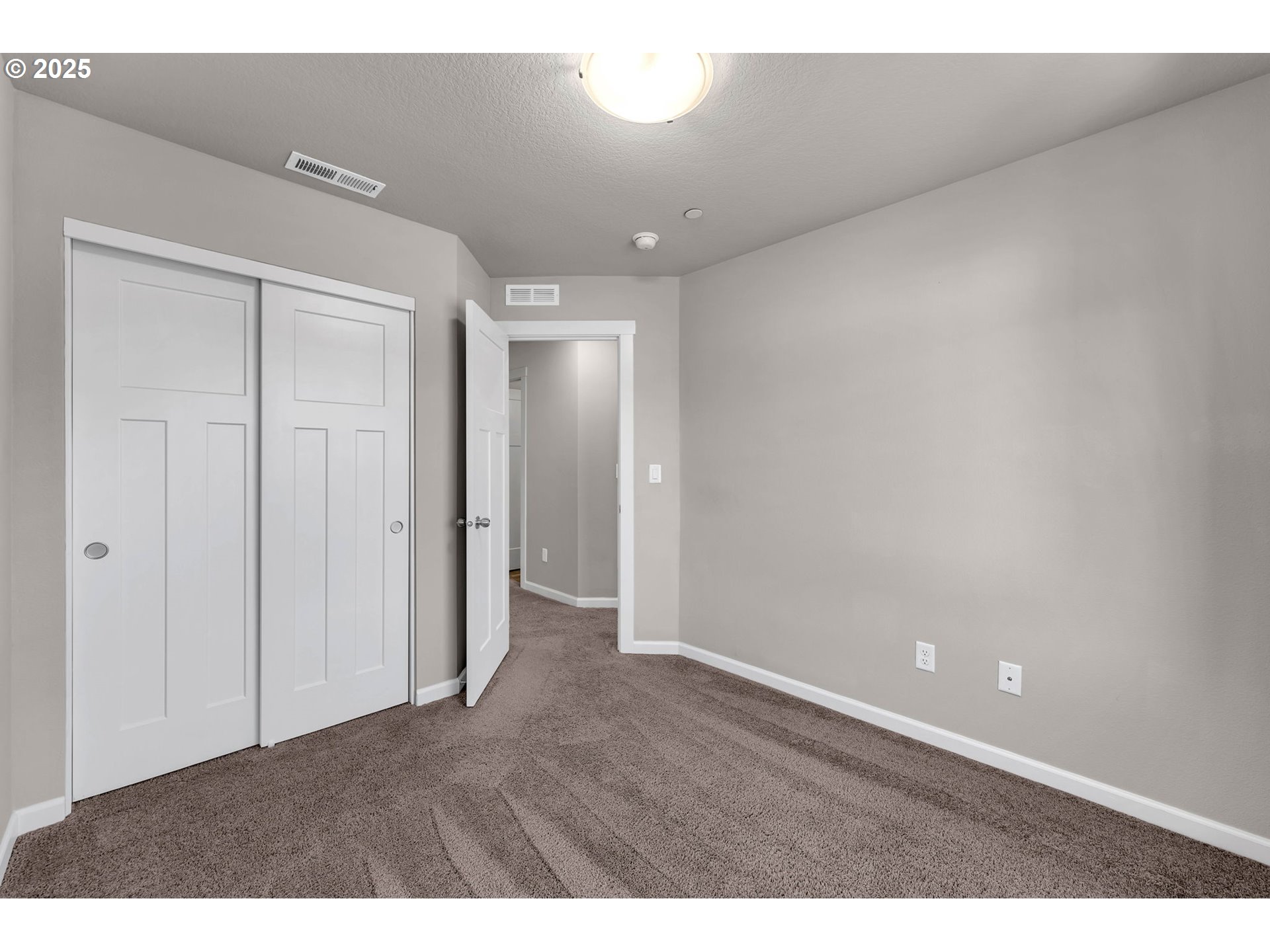 4147 South Canyon View Circle Ridgefield, WA 98642 - Photo 32 of 44 a view of an empty room