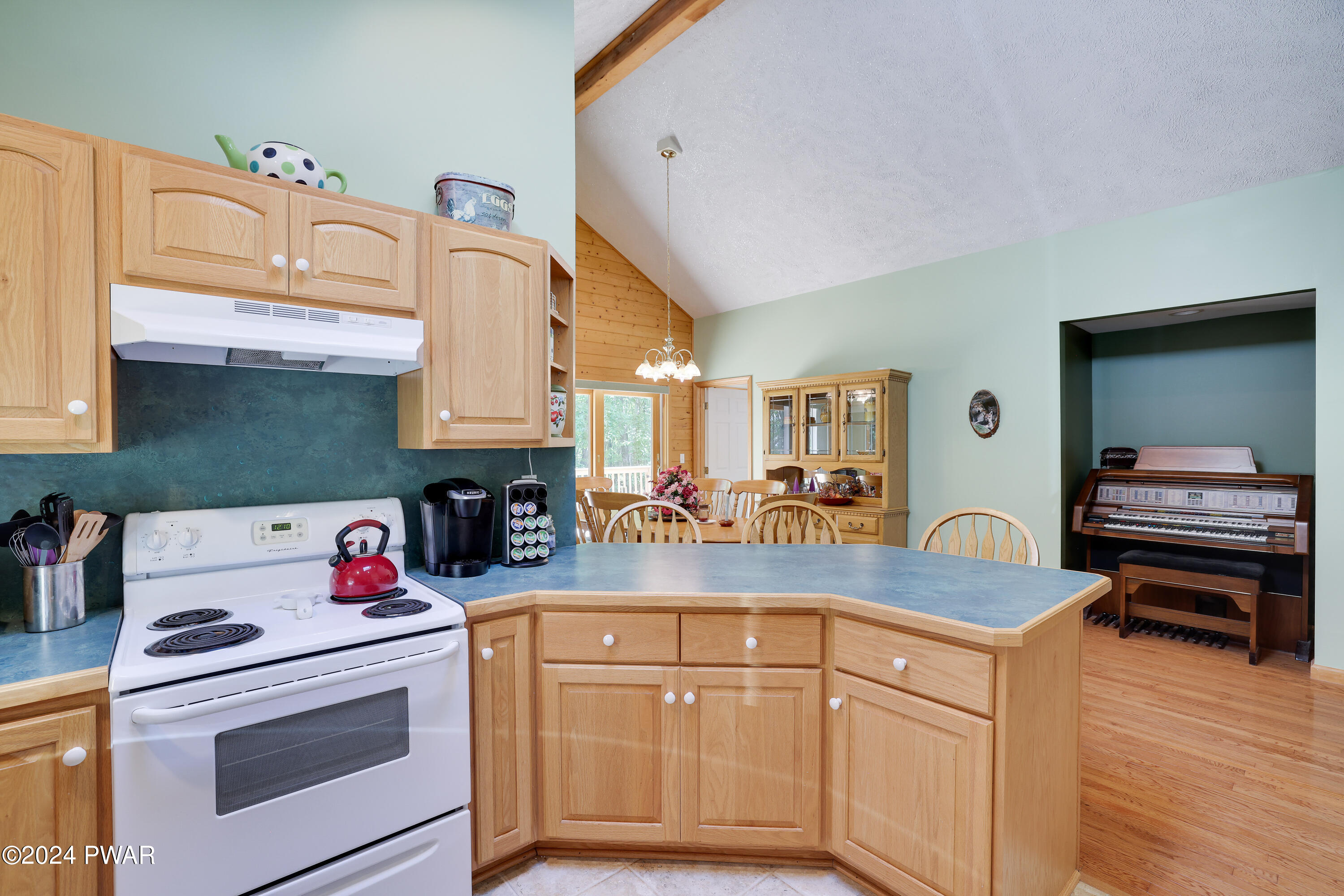 1379 Dewberry Drive Hawley, PA 18428 - Photo 24 of 57 RBR51600