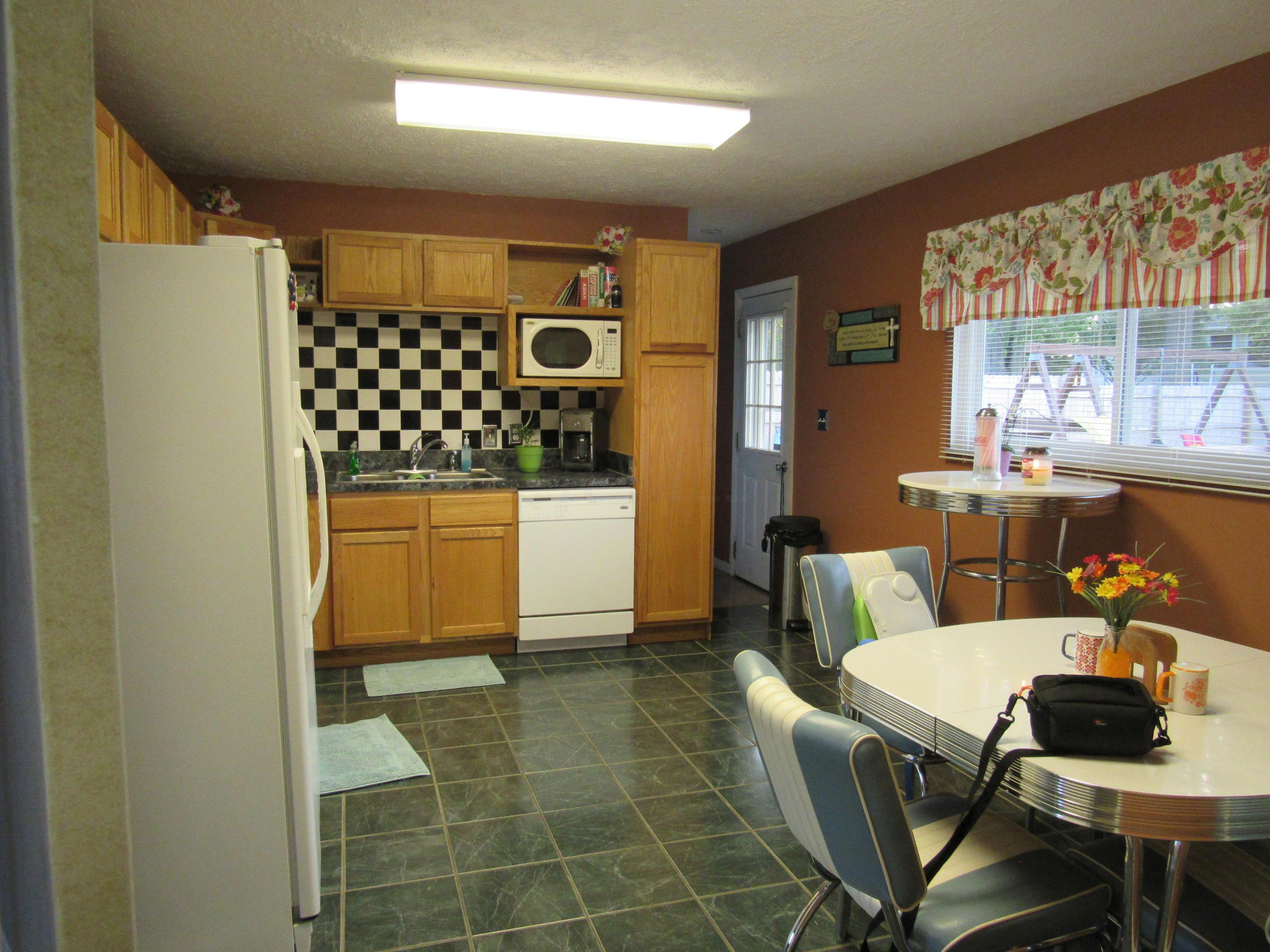 5303 Guthrie Road Columbus, OH 43207 - Photo 8 of 30