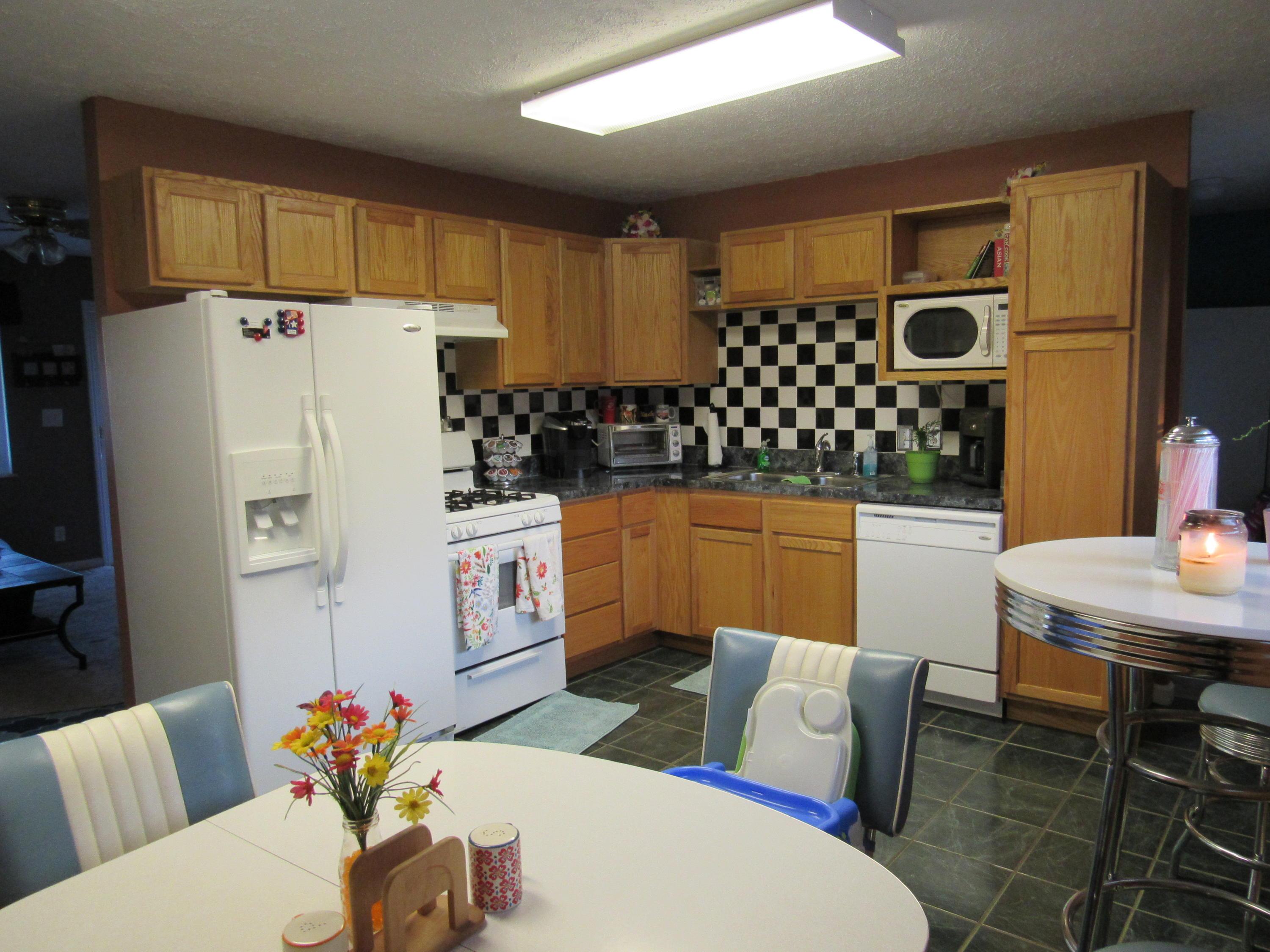 5303 Guthrie Road Columbus, OH 43207 - Photo 9 of 30