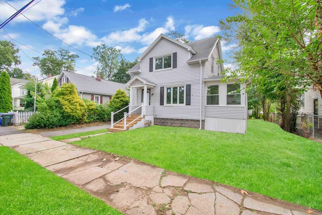 7 Littleton Street Springfield, MA 01104 - Photo 3 of 32