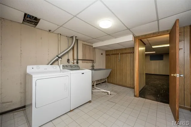 $279,000 | 340 Calvert Avenue, Webster Groves, MO 63119