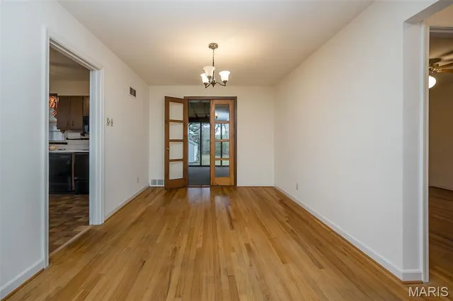 $279,000 | 340 Calvert Avenue, Webster Groves, MO 63119