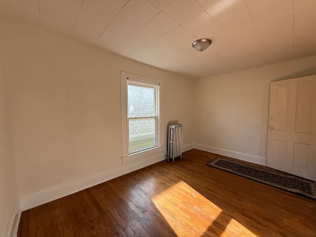 $1,500 | 2053 North Kenneth Avenue, Unit 2, Chicago, IL 60639