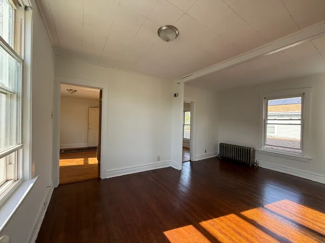 $1,500 | 2053 North Kenneth Avenue, Unit 2, Chicago, IL 60639