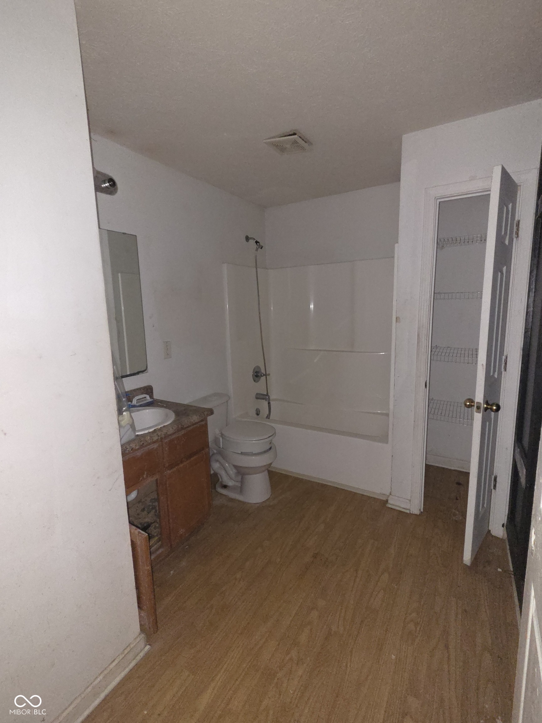 2015 Ralston Avenue Indianapolis, IN 46218 - Photo 17 of 21