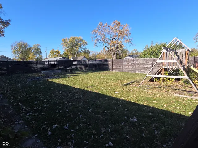 $199,900 | 2015 Ralston Avenue, Indianapolis, IN 46218