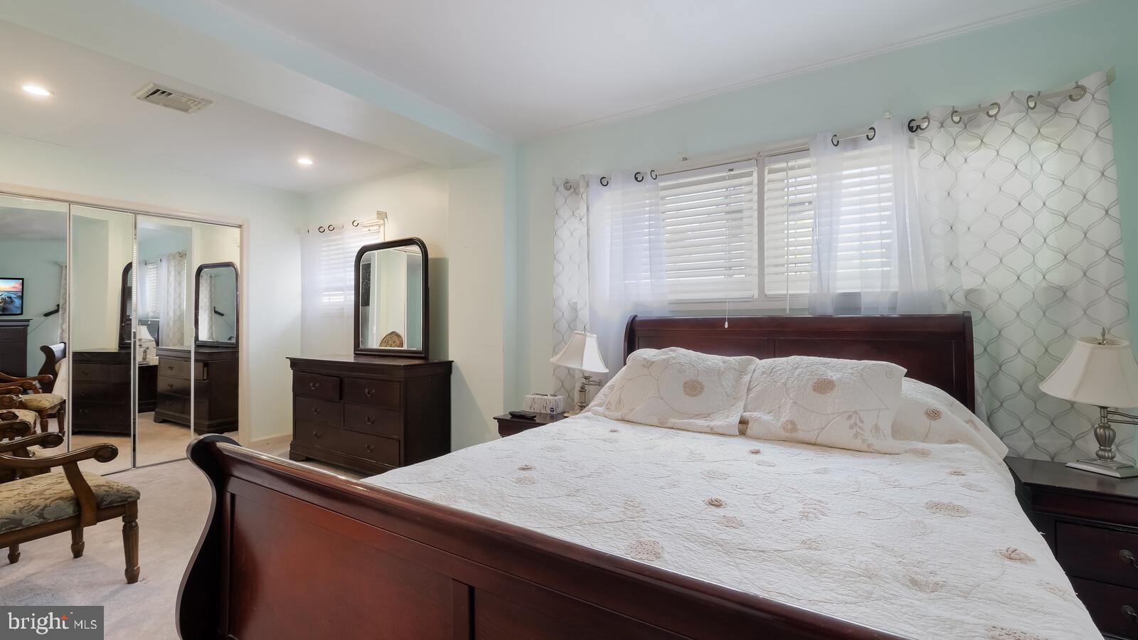 48 Hemlock Road Levittown, PA 19056 - Photo 13 of 32 Main Bedroom
