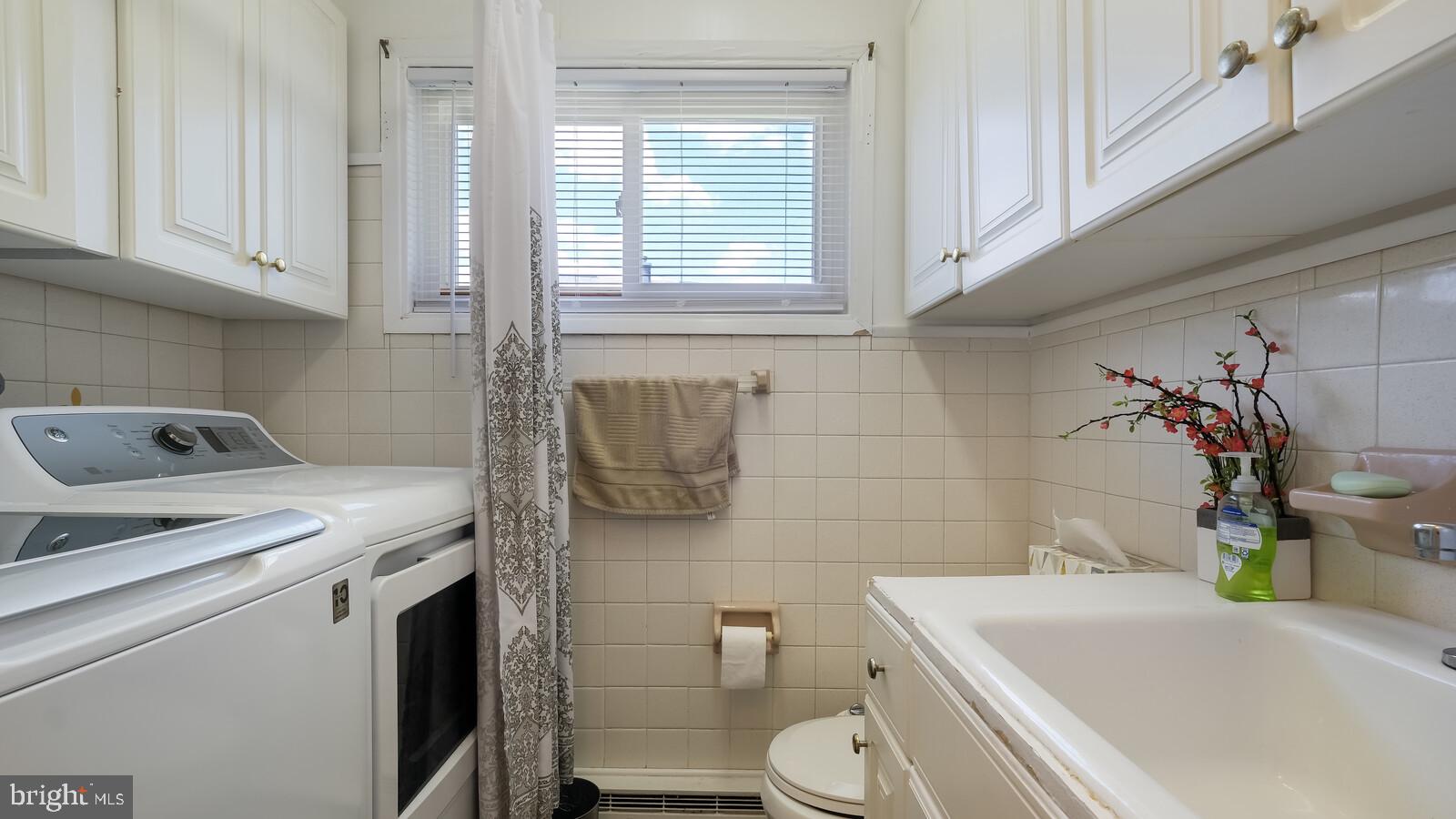 48 Hemlock Road Levittown, PA 19056 - Photo 21 of 32 Half Bath (addition)