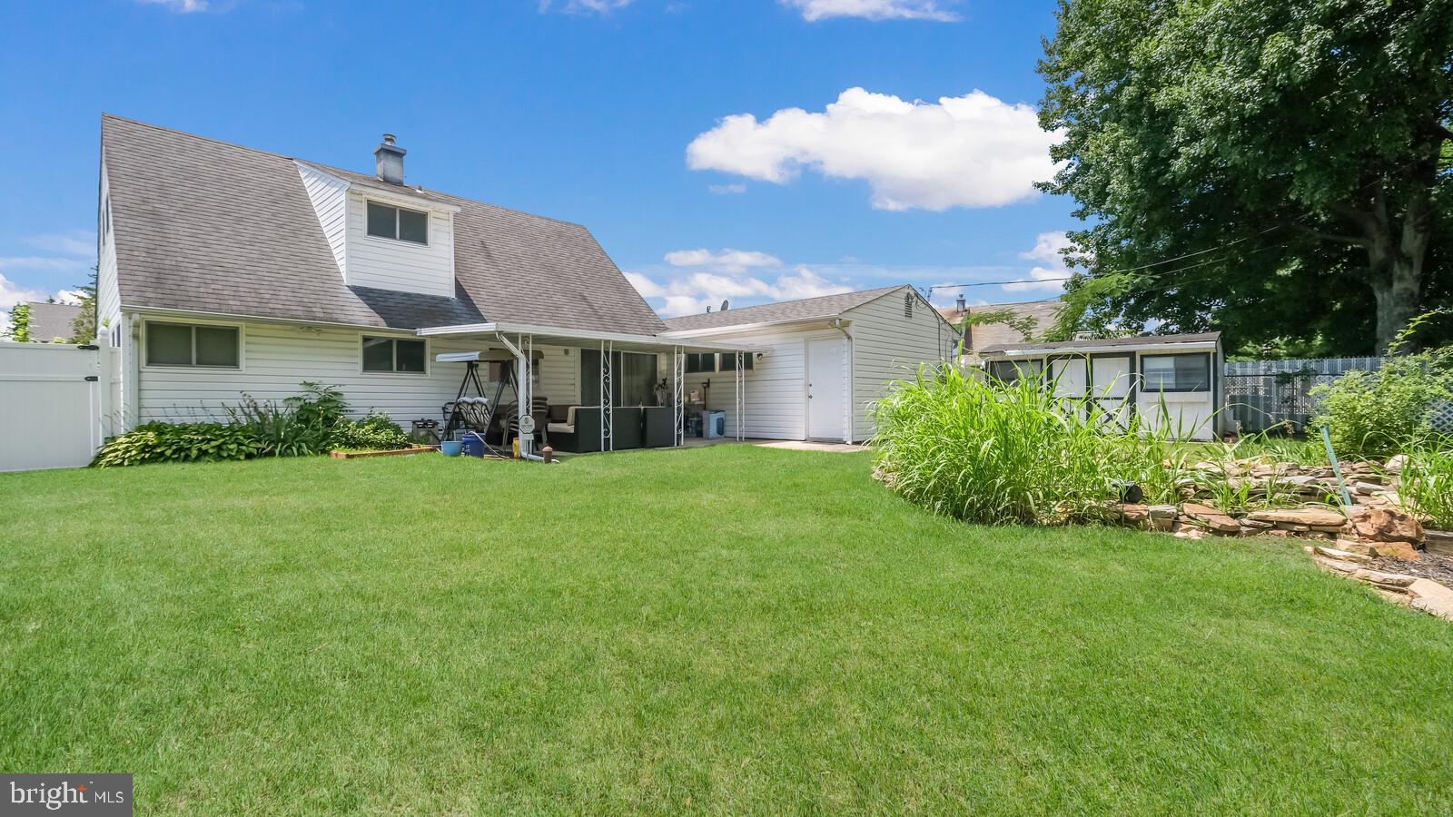 48 Hemlock Road Levittown, PA 19056 - Photo 26 of 32 Gallery Image 26