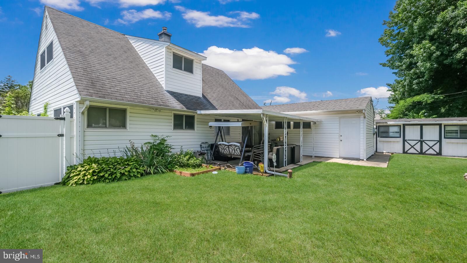 48 Hemlock Road Levittown, PA 19056 - Photo 27 of 32 Gallery Image 27
