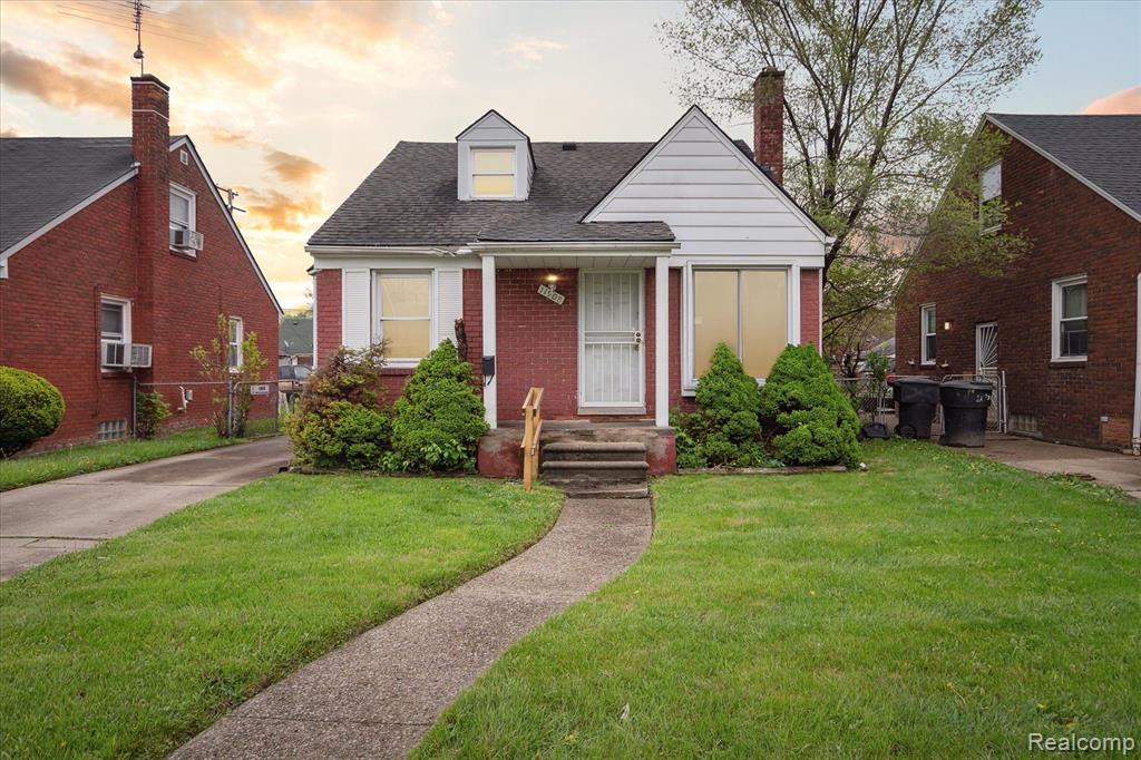 11908 Roxbury Street Detroit, MI 48224 - Photo 4 of 38