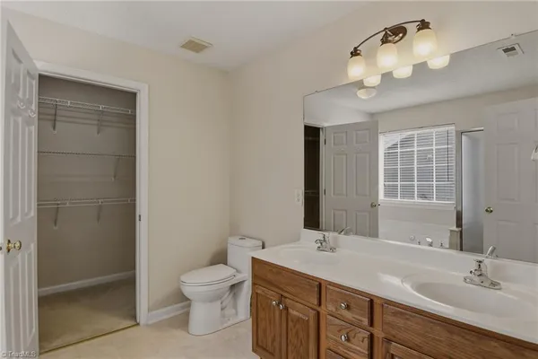 $2,000 | 4623 Village Square Court, Greensboro, NC 27409