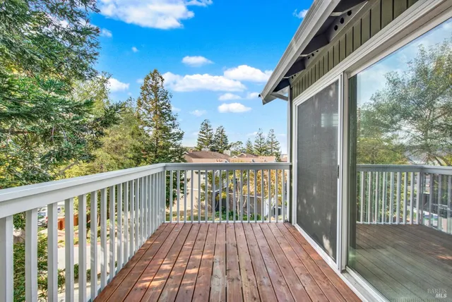 $449,250 | 565 Lori Drive, Unit 80, Benicia, CA 94510