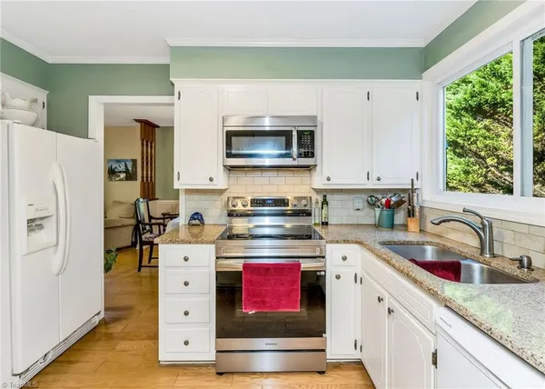 $398,000 | 257 Smitheys Country Lane, Millers Creek, NC 28651