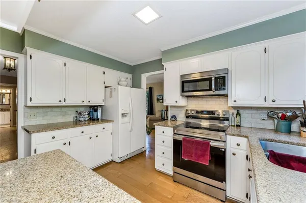 $398,000 | 257 Smitheys Country Lane, Millers Creek, NC 28651