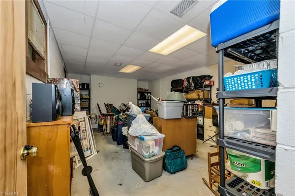 $398,000 | 257 Smitheys Country Lane, Millers Creek, NC 28651