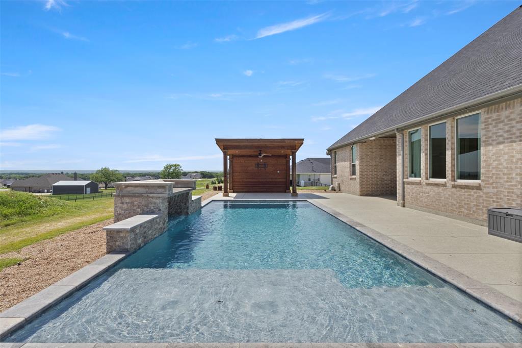 305 Monument Place Azle, TX 76020 - Photo 29 of 39