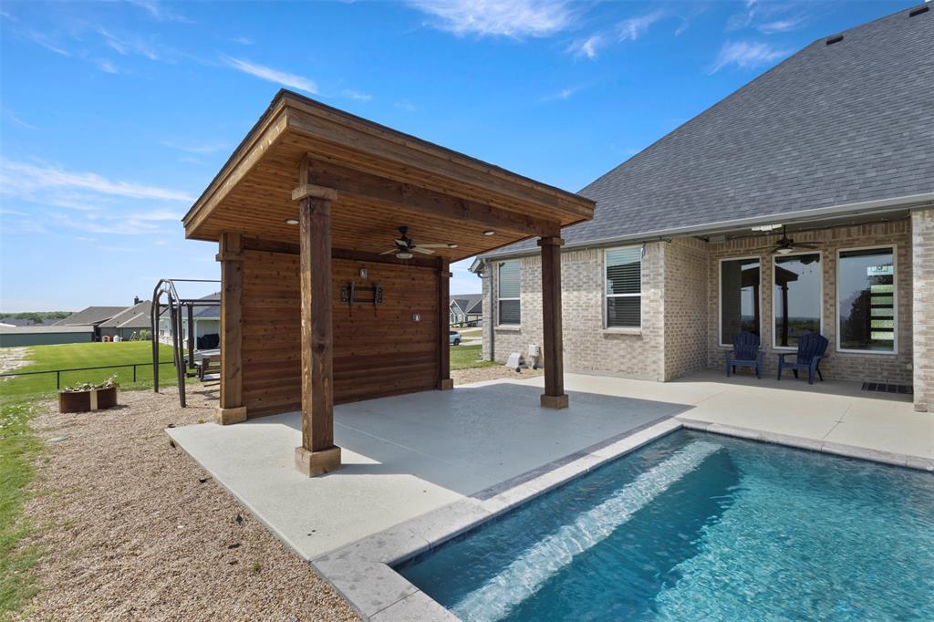 305 Monument Place Azle, TX 76020 - Photo 30 of 39