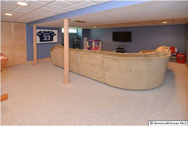 10 Old Manor Road Holmdel, NJ 07733 - Photo 19 of 24 Additional Photo