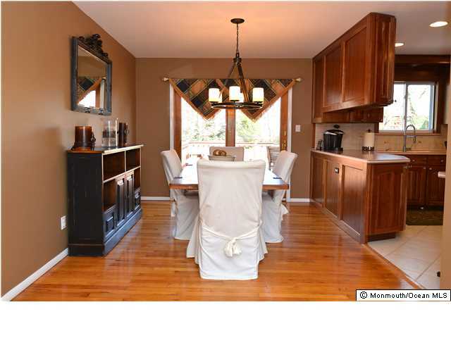 10 Old Manor Road Holmdel, NJ 07733 - Photo 8 of 24 Additional Photo