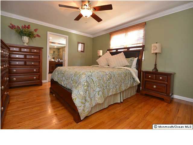 10 Old Manor Road Holmdel, NJ 07733 - Photo 9 of 24 Additional Photo