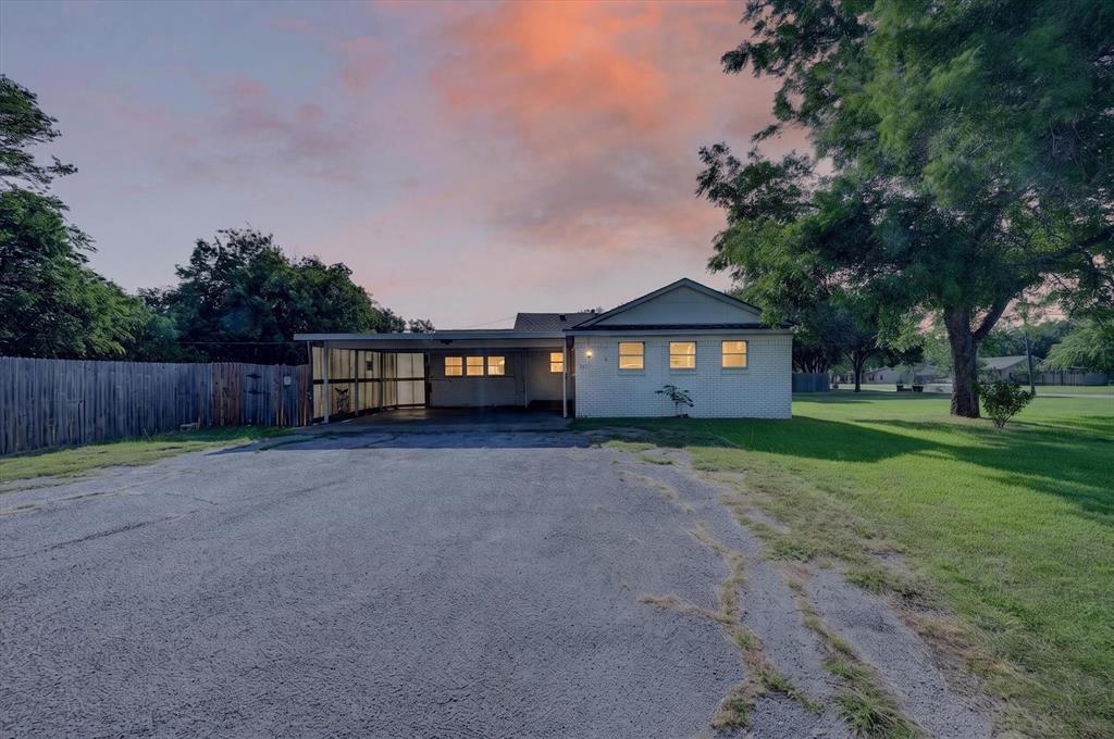 620 West Main Street Crowley, TX 76036 - Photo 1 of 33