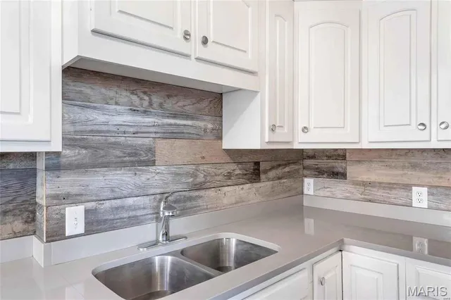 $1,995 | 1231 Allen Market Lane, Unit 2, St. Louis, MO 63104