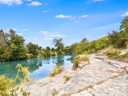 $697,000 | 200 Windmill Oaks Drive, Wimberley, TX 78676