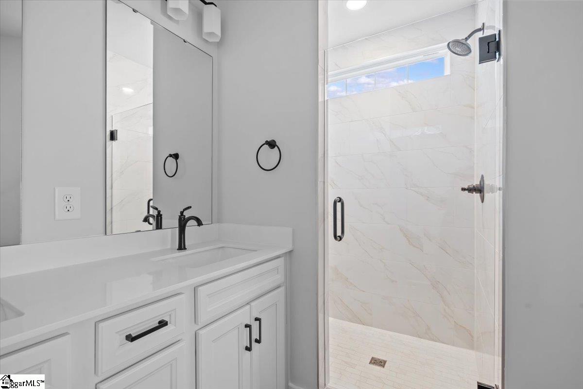 17 Long Branch Road Anderson, SC 29621 - Photo 2 of 40