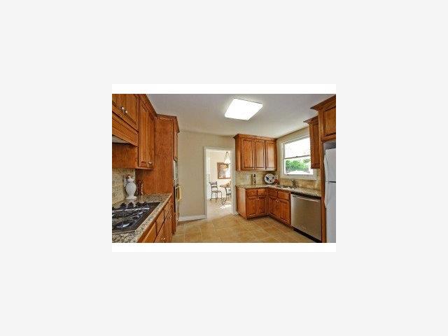 901 Harvard Road San Mateo, CA 94402 - Photo 6 of 9 Gallery Image 6
