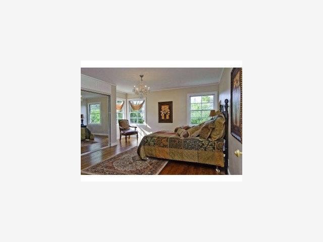901 Harvard Road San Mateo, CA 94402 - Photo 7 of 9 Gallery Image 7